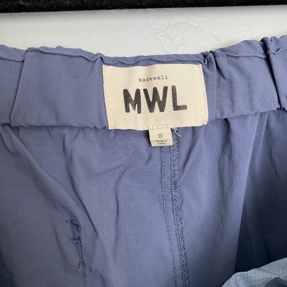 MWL Hiking Shorts w/ belt, blue Sz S - Picture 3 of 5